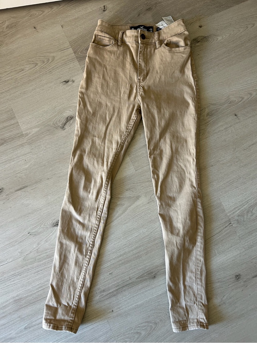 Hollister Beige/Tan high rise Skinny Jeans